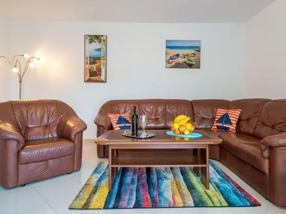 Apart Daire (Two-Bedroom Apartment with Terrace)