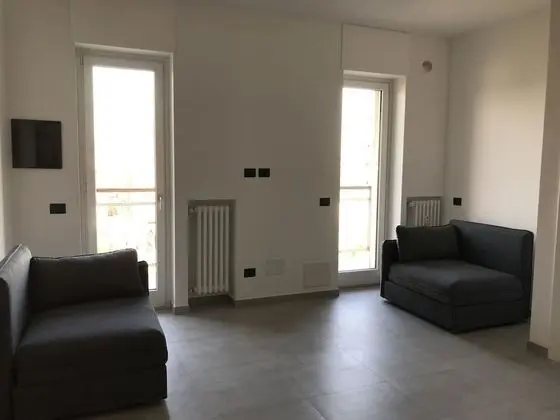 Apart Daire, Birden Çok Yatak, Balkon, Avlu Manzaralı
