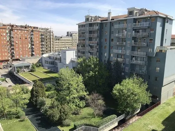 Apart Daire, Birden Çok Yatak, Balkon, Avlu Manzaralı