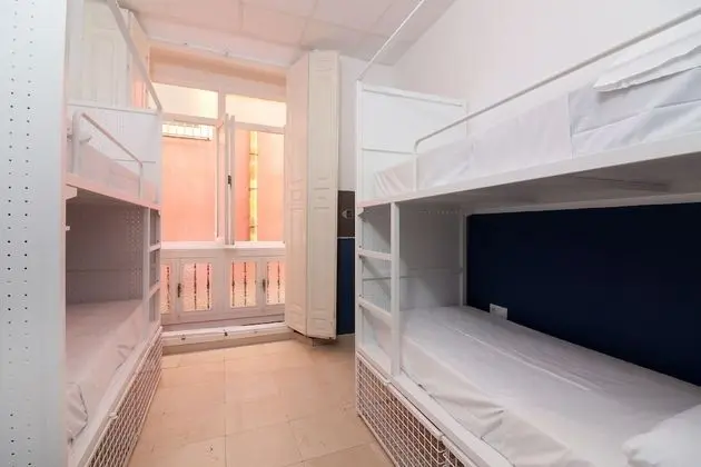 Ortak Ranzalı Oda, Karma Ranzalı Oda, Ortak Banyo (1 bed in a dormitory up to 6 people)
