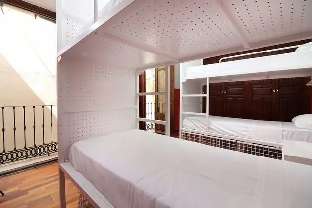 Ortak Ranzalı Oda, Karma Ranzalı Oda, Özel Banyo (1 bed in a dormitory up to 8 people)