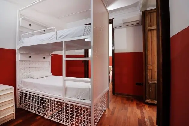 Ortak Ranzalı Oda, Karma Ranzalı Oda, Özel Banyo (1 bed in a dormitory up to 8 people)