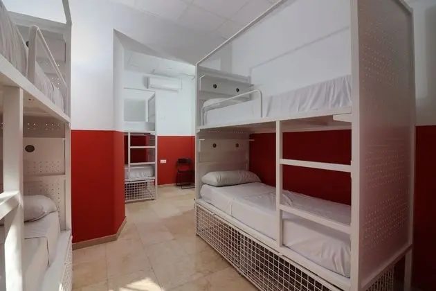 Ortak Ranzalı Oda, Sadece kadınlar için, Ortak Banyo (1 bed in a female dorm up to 6 people)