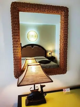 Üç Kişilik Oda