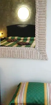 Üç Kişilik Oda