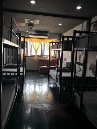 8-Bed Mixed Dormitory