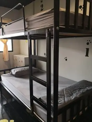 8-Bed Mixed Dormitory