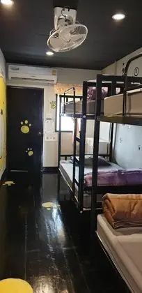 8-Bed Mixed Dormitory