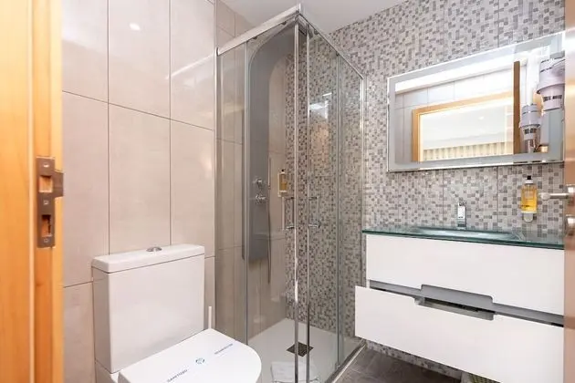 Apart Daire, 2 Yatak Odası (2)