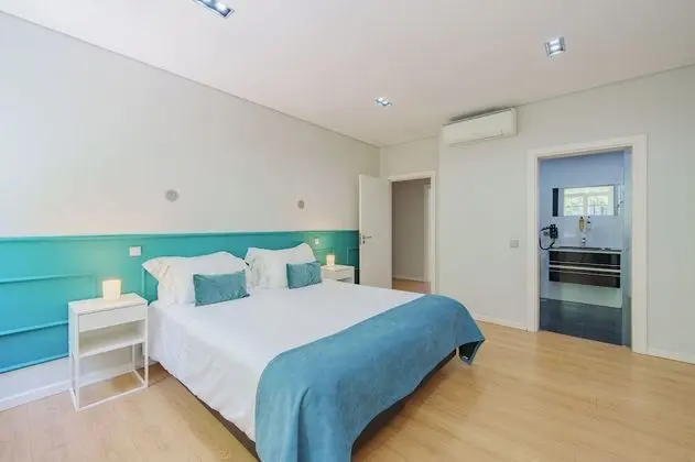 Premium Apart Daire, 2 Yatak Odası, Şehir Manzaralı (Downtown Essence)
