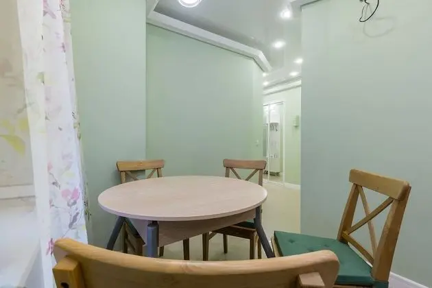 Apart Daire, 2 Yatak Odası (Griboedova 14)