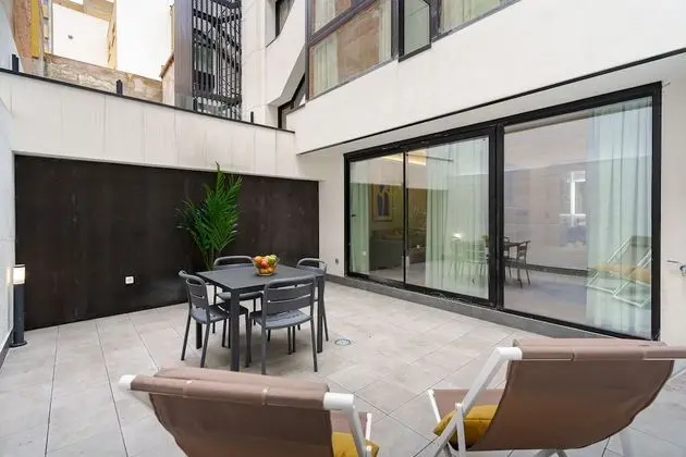 Estudio Planta Baja con Terraza
