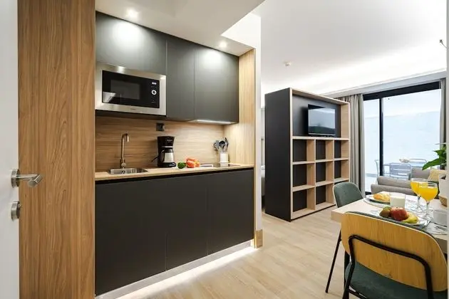 Estudio Planta Baja con Terraza