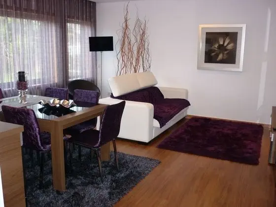 City Apart Daire, 2 Yatak Odası (Purple)