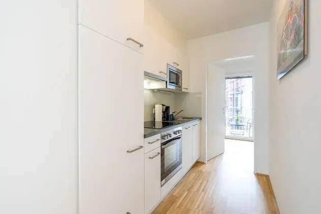 Standard Apart Daire, Balkon