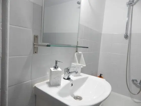 Apart Daire, 1 Büyük (Queen) Boy Yatak