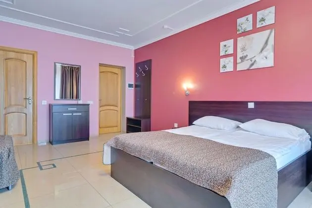 Deluxe Tek Büyük Yataklı Oda, Balkon, Deniz Manzaralı