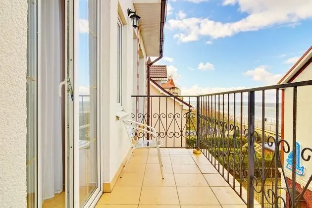 Deluxe Tek Büyük Yataklı Oda, Balkon, Deniz Manzaralı