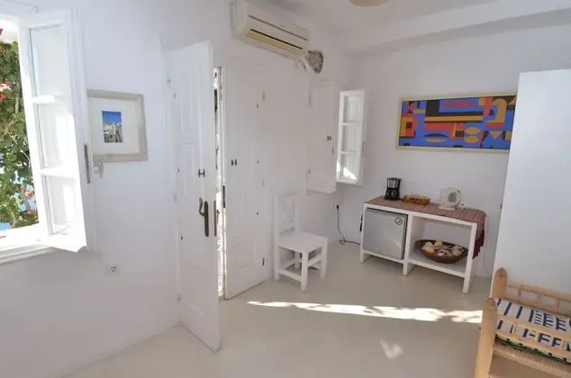 Romantic Stüdyo (Romance)