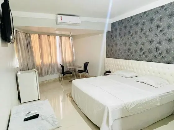 Standard Tek Büyük veya İki Ayrı Yataklı Oda