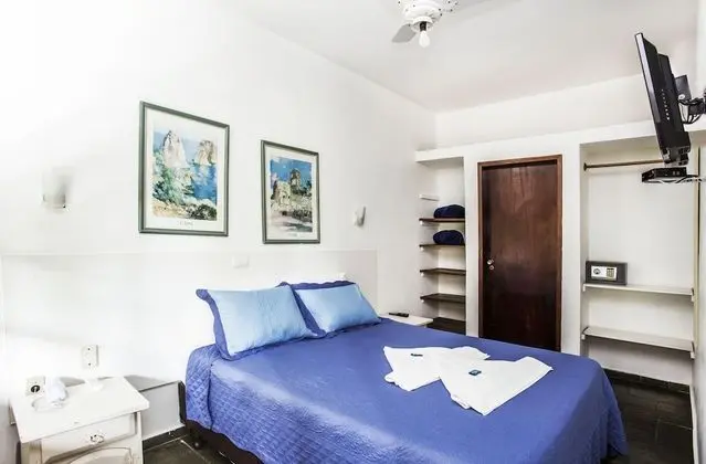 Suite Familia Cama Casal+2 Bicamas