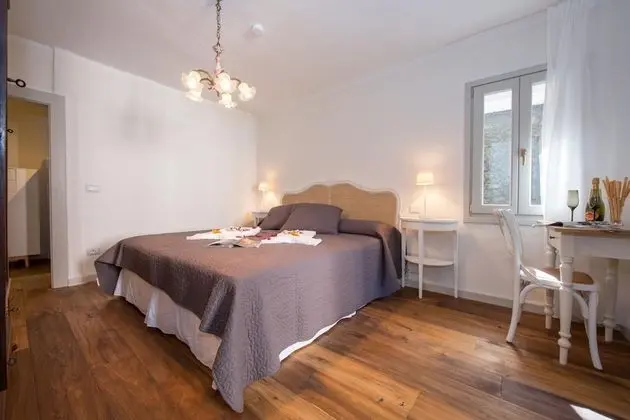 Family Sıra Ev, Birden Çok Yatak, 2 Banyolu, Göl Kenarı (Felice sul Lago)