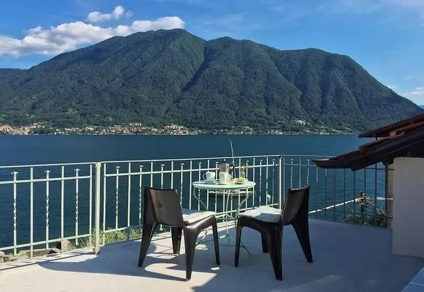 Family Sıra Ev, Birden Çok Yatak, 2 Banyolu, Göl Kenarı (Felice sul Lago)