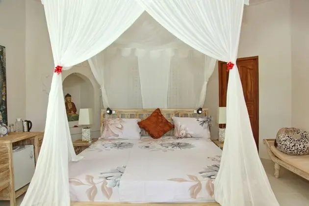 Luxury Tek Büyük Yataklı Oda, 1 Büyük (Queen) Boy Yatak, Bahçe Manzaralı