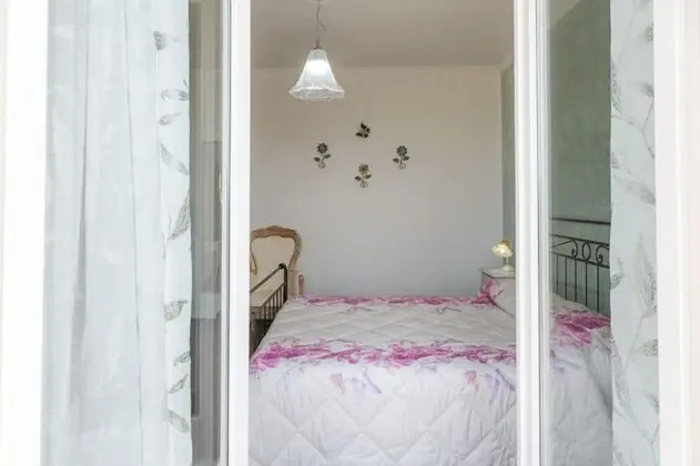 Tek Büyük Yataklı Oda, Dağ Manzaralı