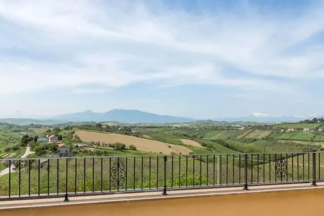 Tek Büyük Yataklı Oda, Dağ Manzaralı