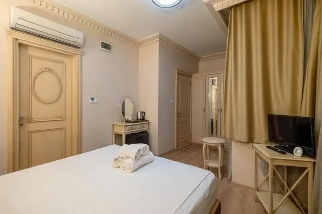 Standart Oda, Şehir Manzaralı