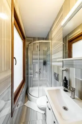 Standart Oda, Şehir Manzaralı