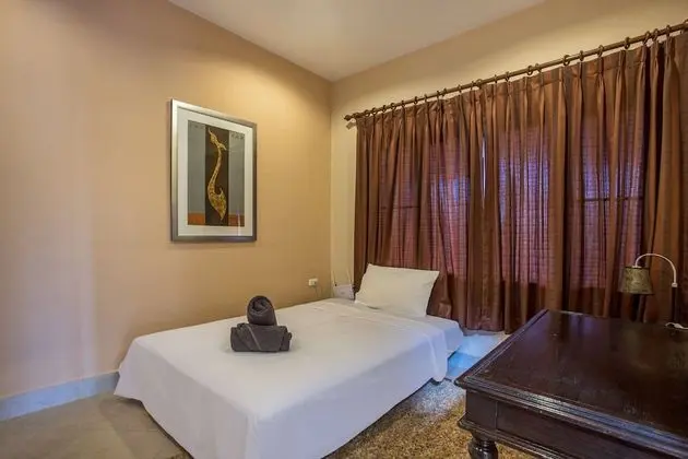 5-bedroom Villa with Private Pool