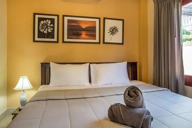 5-bedroom Villa with Private Pool