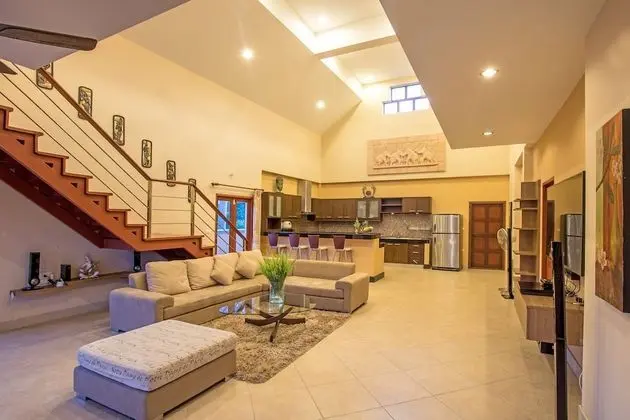 5-bedroom Villa with Private Pool