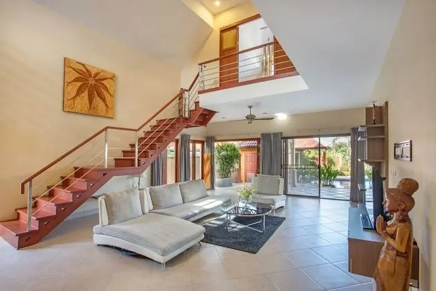 5-bedroom Villa with Private Pool
