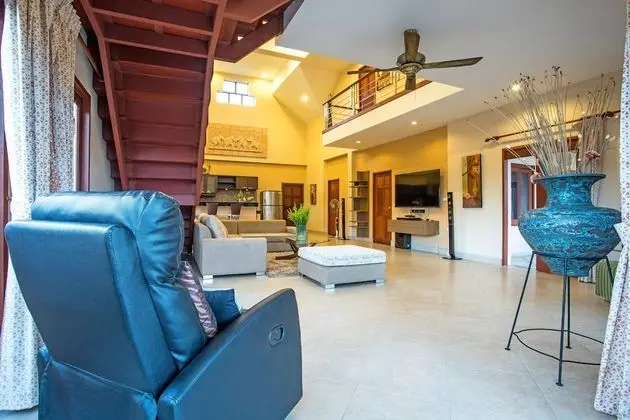 5-bedroom Villa with Private Pool