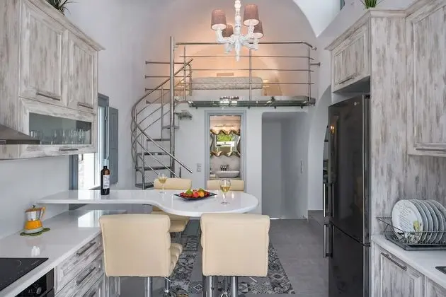 Villa (Gregoire)