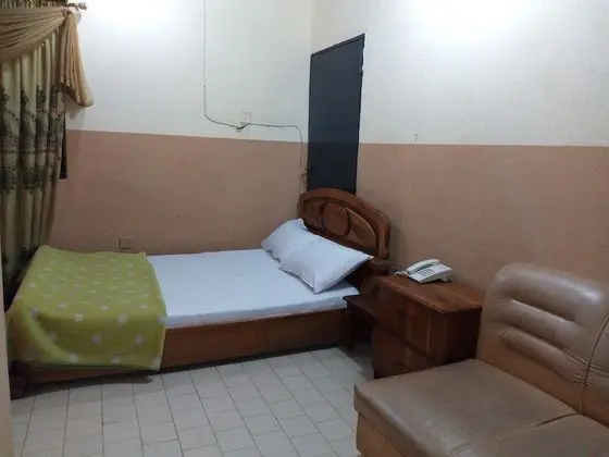 Tek Büyük Yataklı Oda