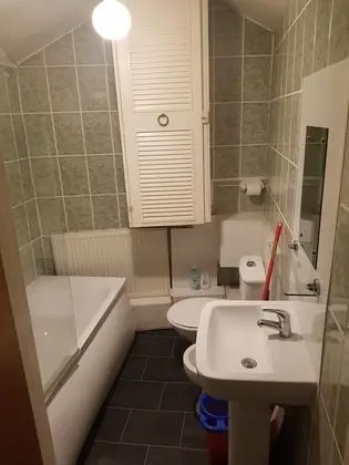 Apart Daire, Özel Banyo (3B)