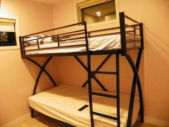 Bunk Twin Room