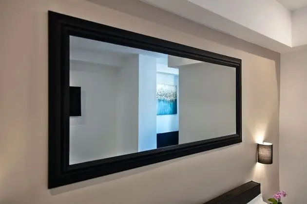 Basic Oda, 1 En Büyük (King) Boy Yatak, Sigara İçilmez, Şehir Manzaralı