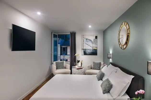 Deluxe Oda, 1 En Büyük (King) Boy Yatak ve Çekyat, Sigara İçilmez, Şehir Manzaralı