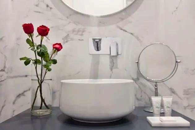 Deluxe Oda, 1 En Büyük (King) Boy Yatak ve Çekyat, Sigara İçilmez, Şehir Manzaralı