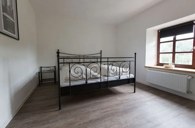 Felsenhaeuschen