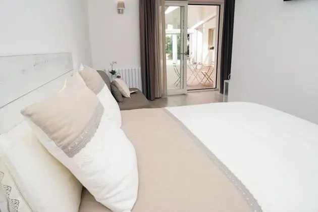 Classic Süit, 1 Büyük (Queen) Boy Yatak ve Çekyat, Sigara İçilmez, Banyolu/Duşlu