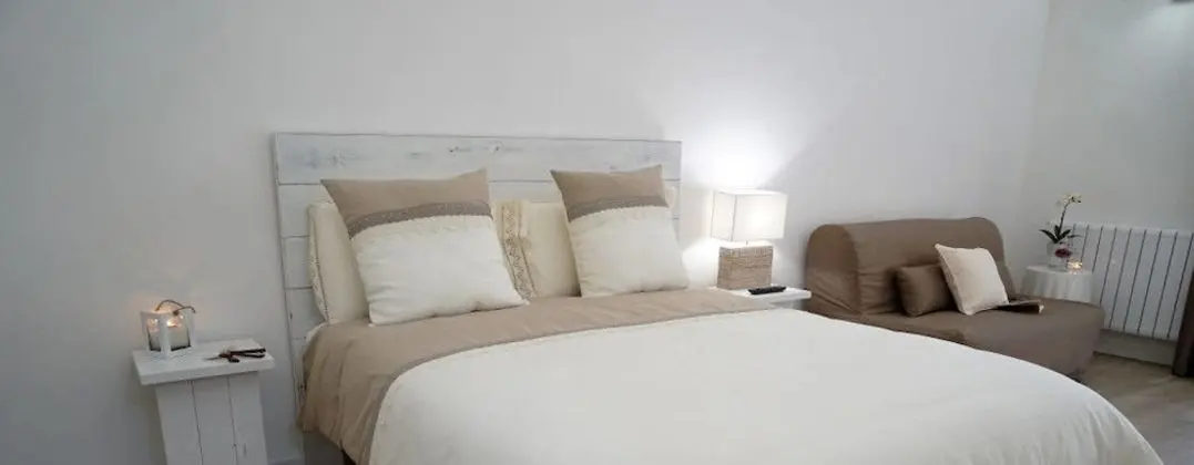 Design Üç Kişilik Oda, Birden Çok Yatak, Sigara İçilmez, Banyolu/Duşlu