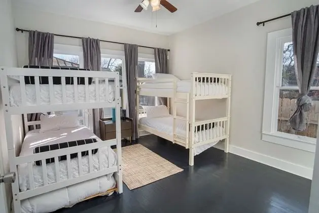 Ev (3 Bedrooms)