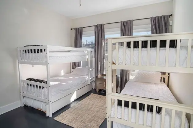 Ev (3 Bedrooms)