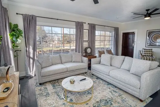 Ev (3 Bedrooms)